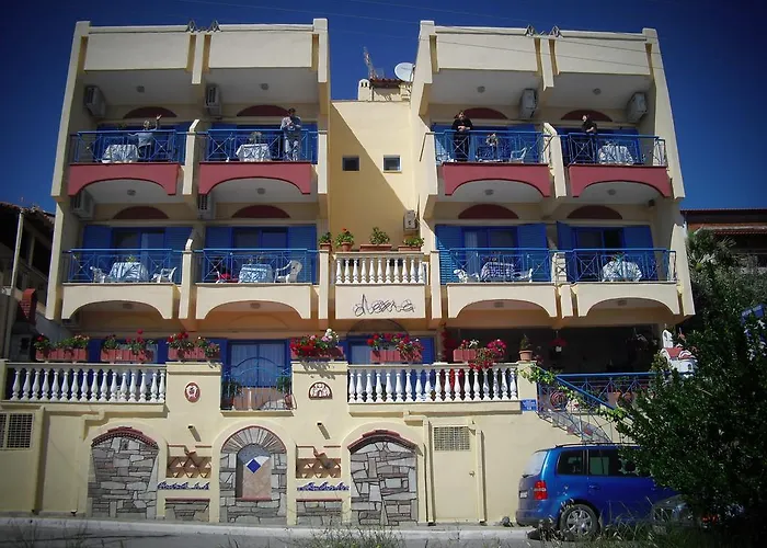 Alexia House Apartamento Néos Marmarás