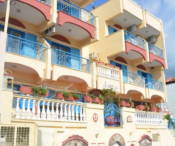 Alexia House * Néos Marmarás