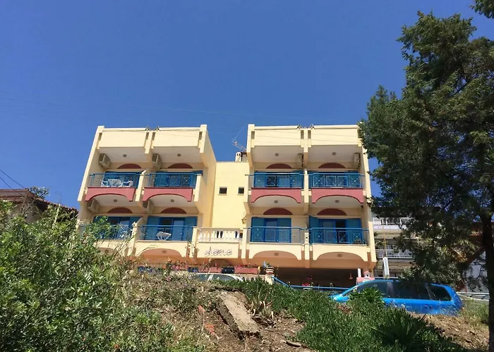 Alexia House Apartamento Néos Marmarás