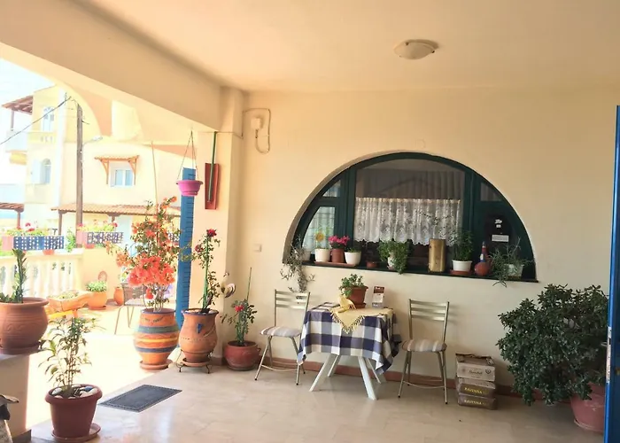 Alexia House Apartamento Néos Marmarás