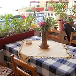 Alexia House Apartment *