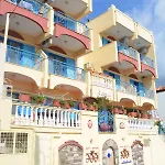 Alexia House * Neos Marmaras