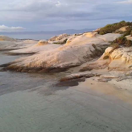 Alexia House Neos Marmaras