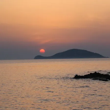 Alexia House * Neos Marmaras